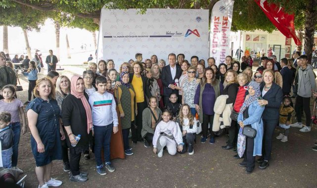 Mersin Büyükşehir Belediyesi'nden kadın istihdamına destek