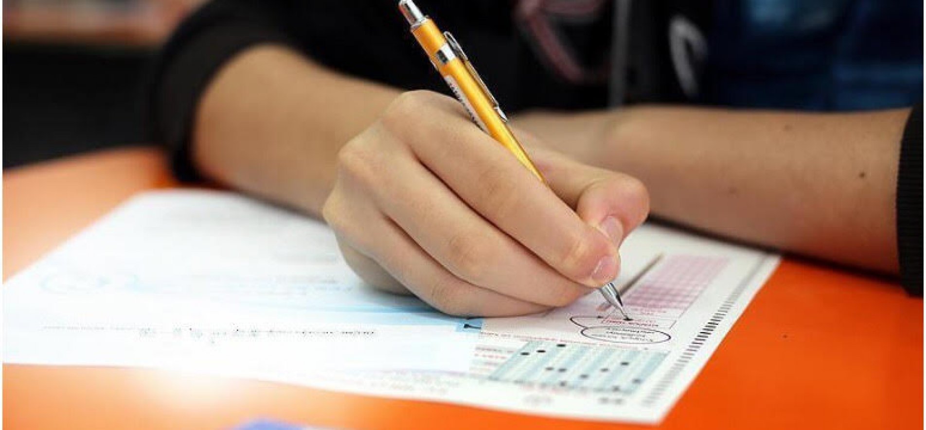 Milli Eğitim Bakanlığı, açıköğretim ortaokulu ve lise sınavlarını erteledi