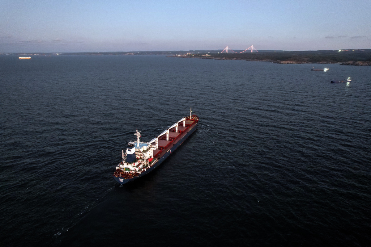 MSB 'tahıl gemisi'nin İstanbul Boğazı'na ulaştığını açıkladı