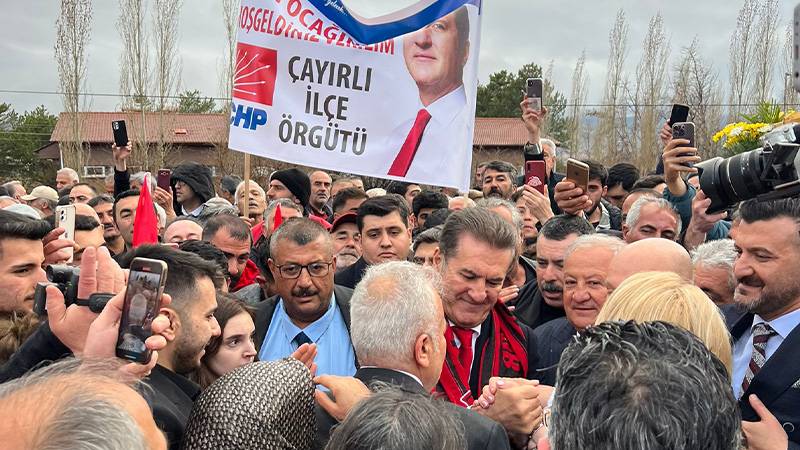 Mustafa Sarıgül'ü memleketinde binler karşıladı: Erzincan’ı da Türkiye’nin yıldızı yapacağım