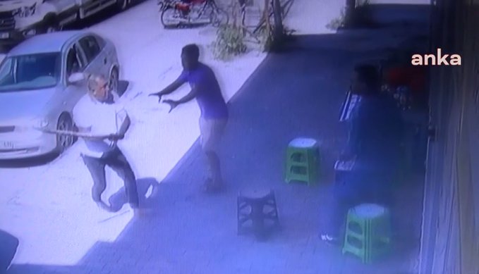 Osmaniye'de okul müdürüne sopalı saldırı kamerada