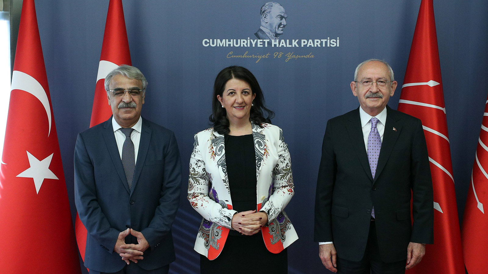 Özgür Özel: Kılıçdaroğlu'nun HDP'ye ziyareti olasıdır