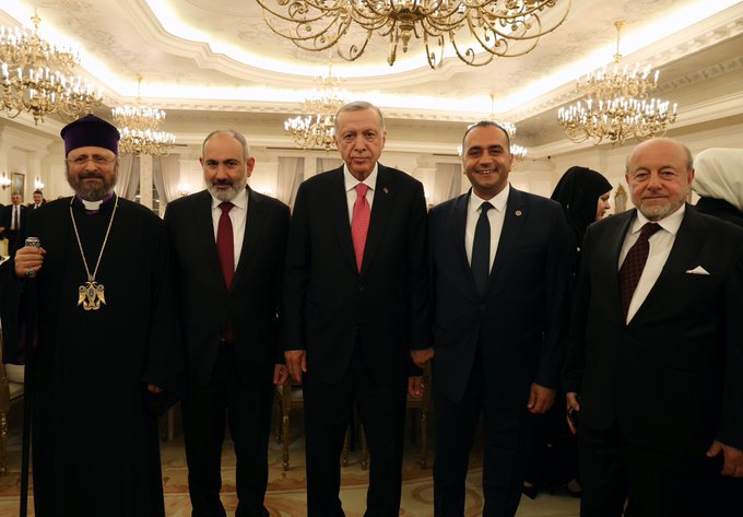 Paşinyan, Erdoğan'ın göreve başlama törenine katıldı