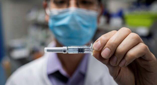 Prof. Dr. Saltık'tan önemli açıklama: Çin aşısı güvenli mi?
