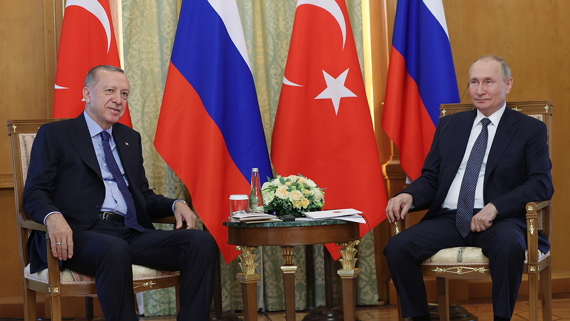 Putin: Erdoğan'la çarşamba telefonda görüşeceğiz