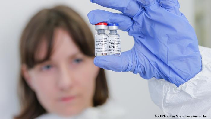 Rusya'dan aşıyı alacak ilk ülke belli oldu