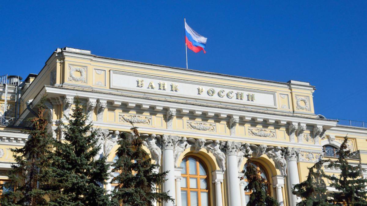 Rusya Merkez Bankası’ndan karar: Döviz satışlarını yasakladı