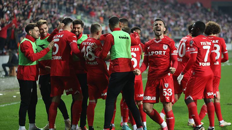 Samsunspor, 11 yıl sonra yeniden Süper Lig'de