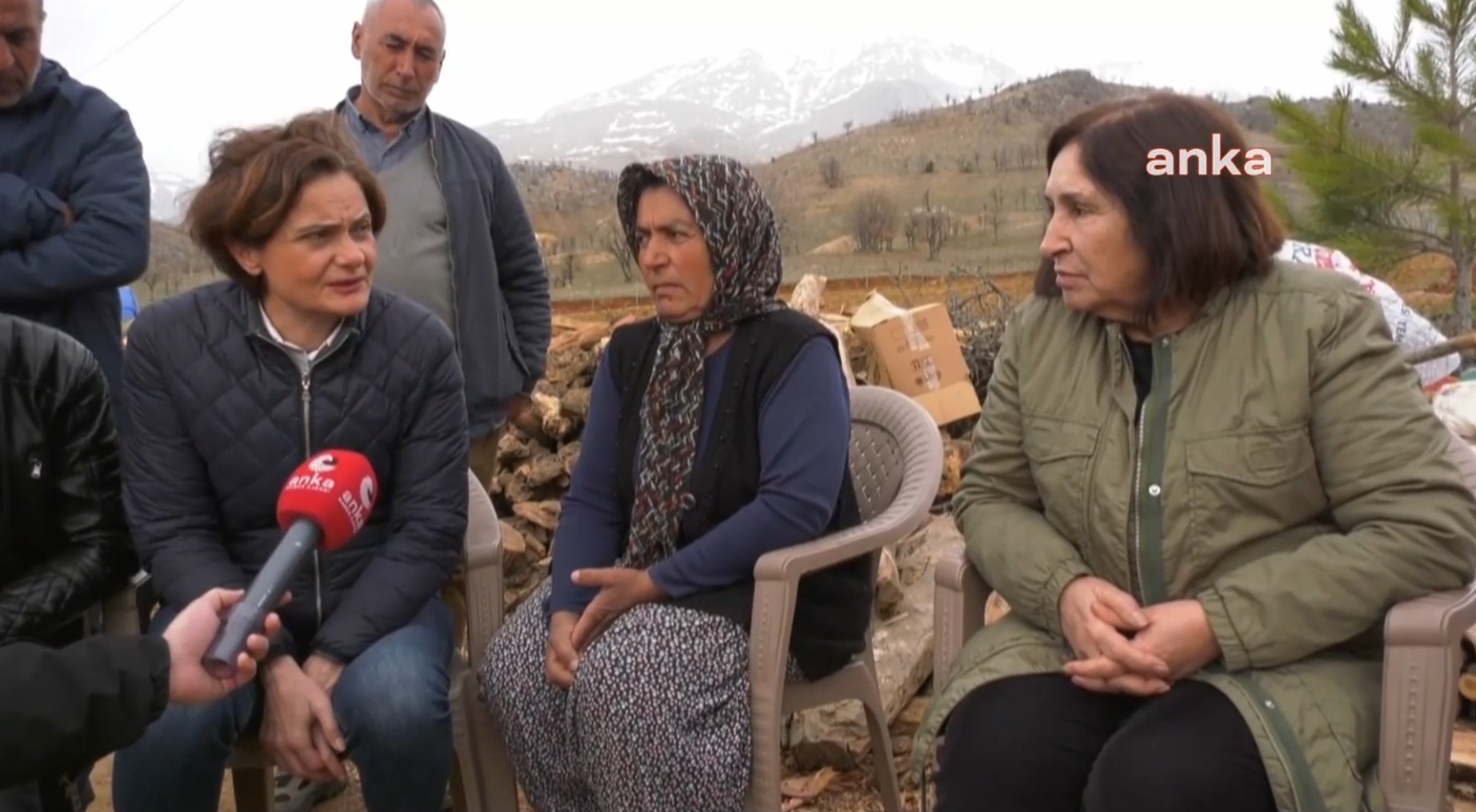 Selvi Kılıçdaroğlu depremzedeleri ziyaret etti: İnsanlara yazık oldu, çok kişi hayatta olabilirdi