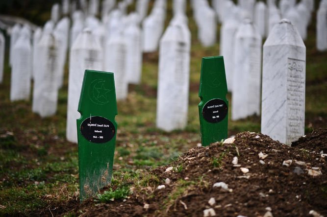 Srebrenitsa Soykırımı'nın 9 kurbanı daha bugün toprağa verilecek
