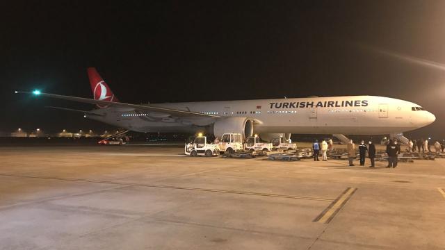 THY uçağı kalp krizi geçiren yolcu nedeniyle İstanbul'a geri döndü
