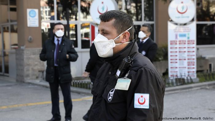Türkiye'de Koronavirüs: 124 kişi daha hayatını kaybetti, 26 bin 597 yeni vaka