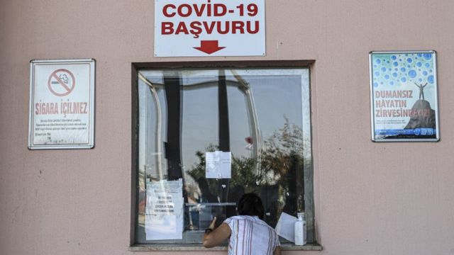 Türkiye'de koronavirüs: 24 saatte 5 can kaybı, 1310 yeni vaka