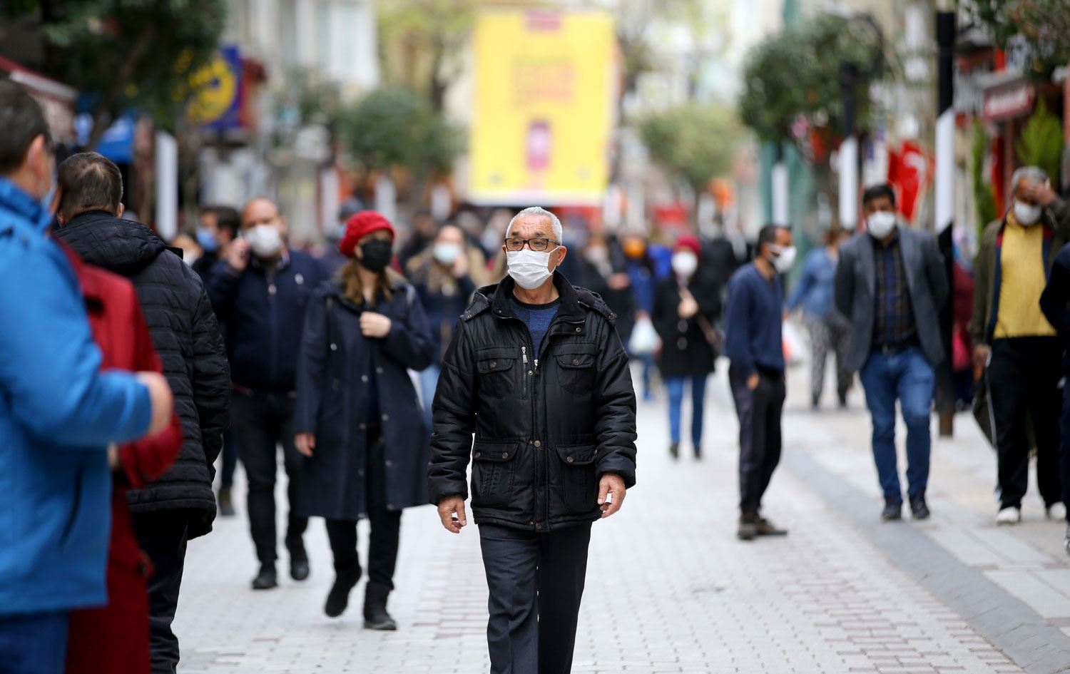 Türkiye'de koronavirüs: 4 bin 542 yeni vaka, 19 can kaybı