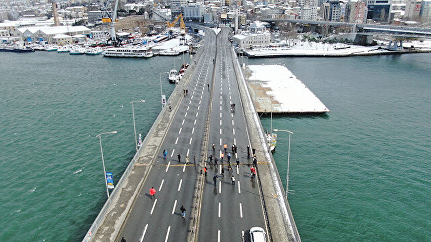 Unkapanı Köprüsü, bağlantı noktasındaki çalışmanın ardından yeniden trafiğe açıldı
