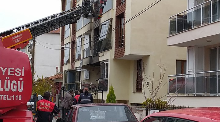 Uşak'ta iki ayrı evde doğal gaz patlaması: 5 yaralı