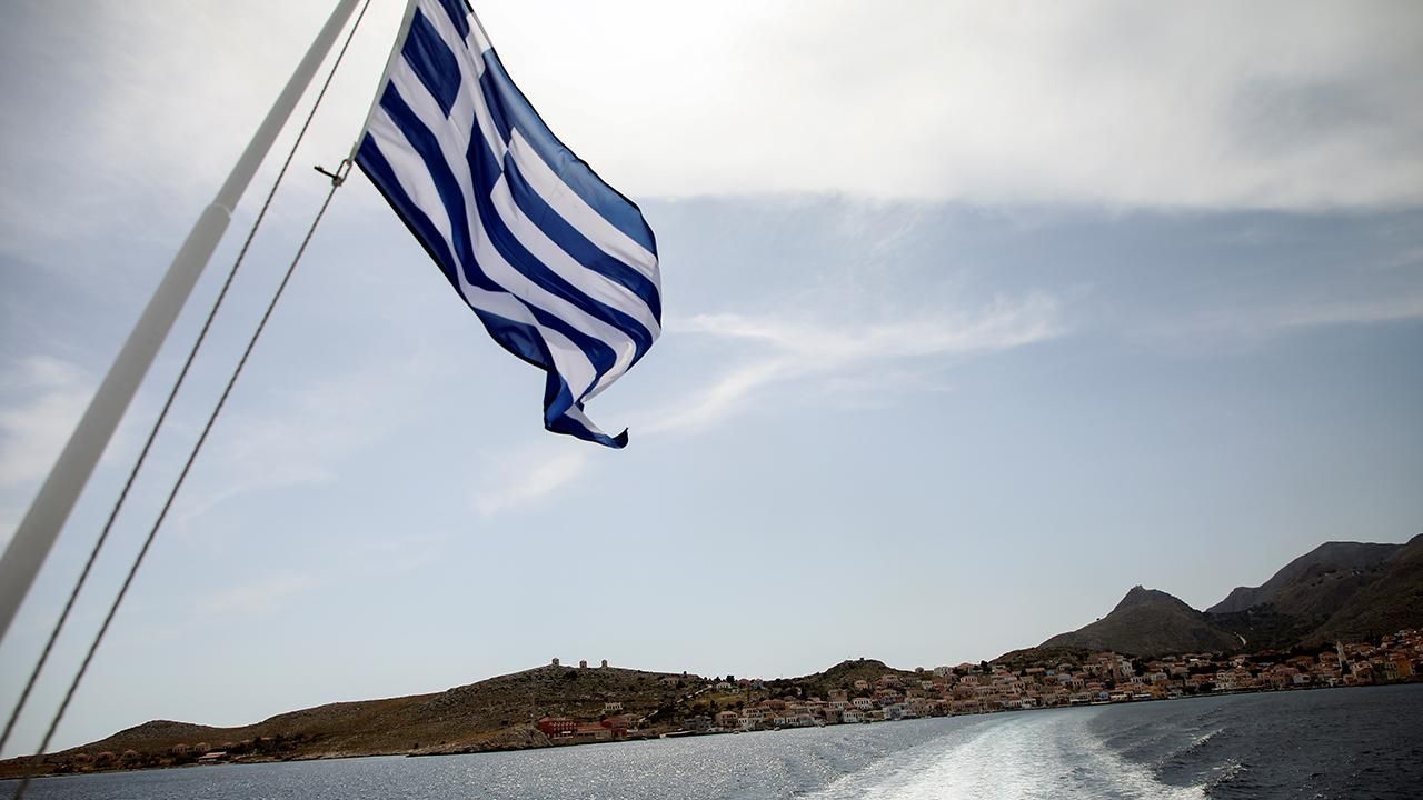 Yunanistan'da kısıtlamalar geri geliyor